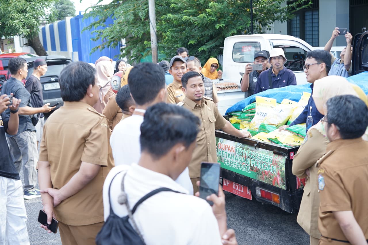 Tasming Hamid Buka Pasar Murah 2026, Pastikan Kebutuhan Pokok Terjangkau