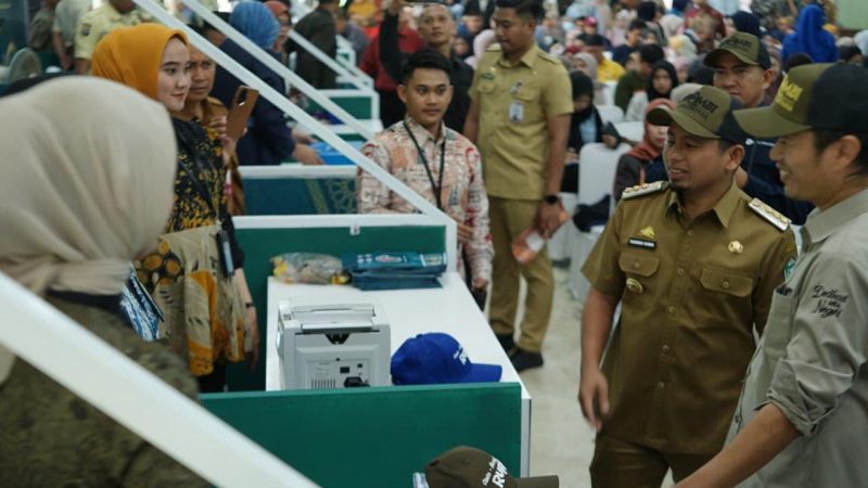 Wali Kota Parepare Tasming Hamid Buka Serambi BI 2026, Layanan Tukar Uang Baru Diserbu Warga