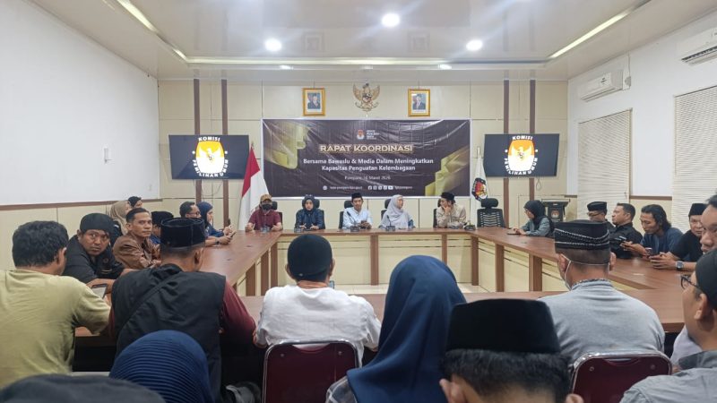 Rakor KPU Parepare bersama Bawaslu dan Media, Fokus Penguatan Kapasitas Kelembagaan Demokrasi
