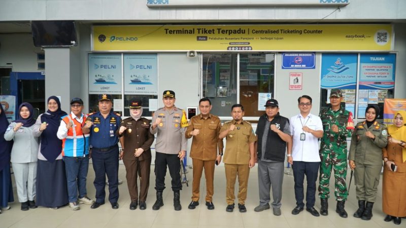 Walikota, Wawali, dan Forkopimda Parepare Cek Kesiapan Pelabuhan Ajatappareng, Pastikan Pelayanan Mudik Aman dan Tertib