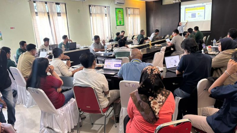 Dorong Kepatuhan Pajak, KP2KP Pasangkayu Dampingi Karyawan PT Letawa Lapor SPT Tahunan