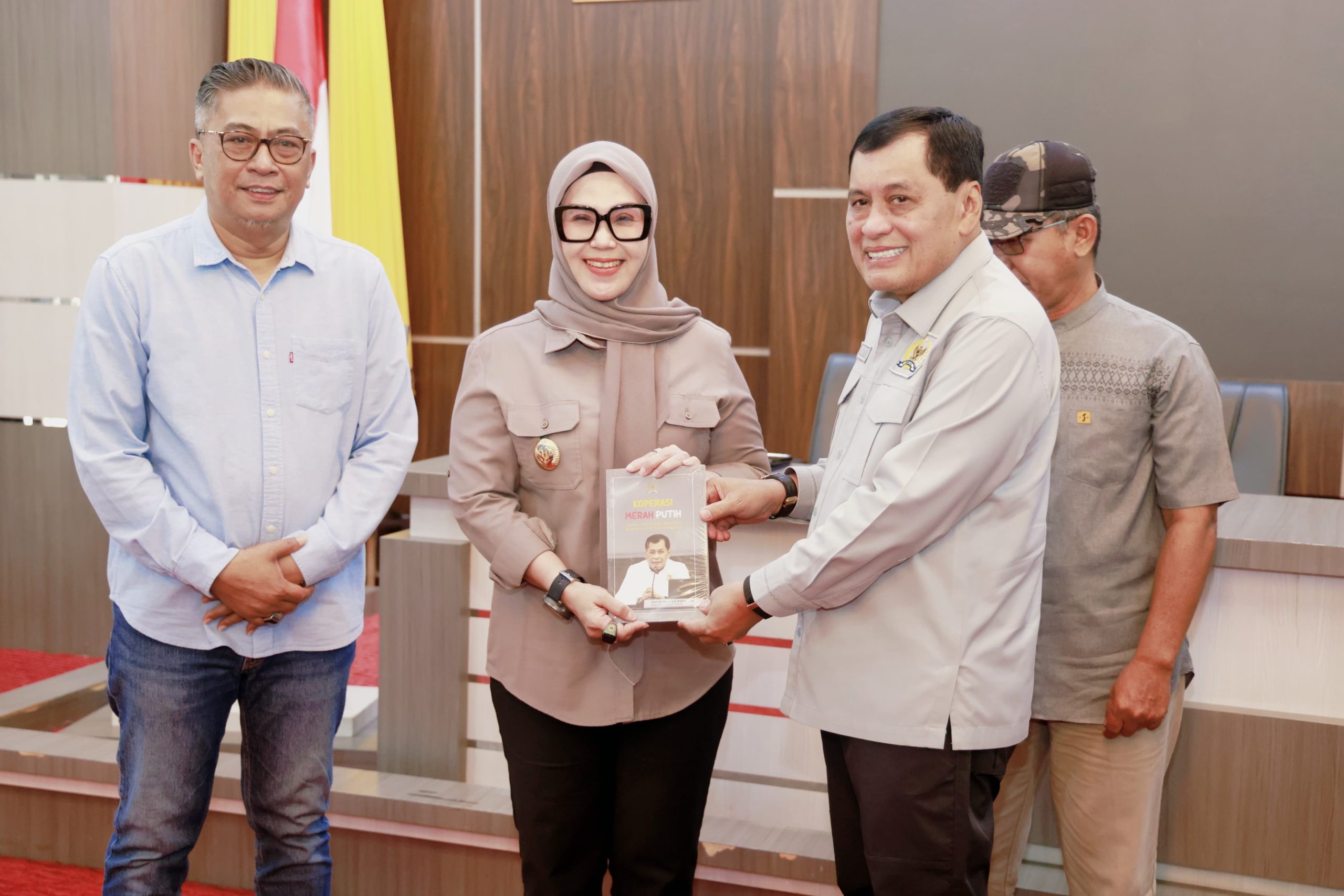 Bupati Barru Apresiasi Kunjungan dan Perhatian Nurdin Halid Terhadap Perkembangan Barru