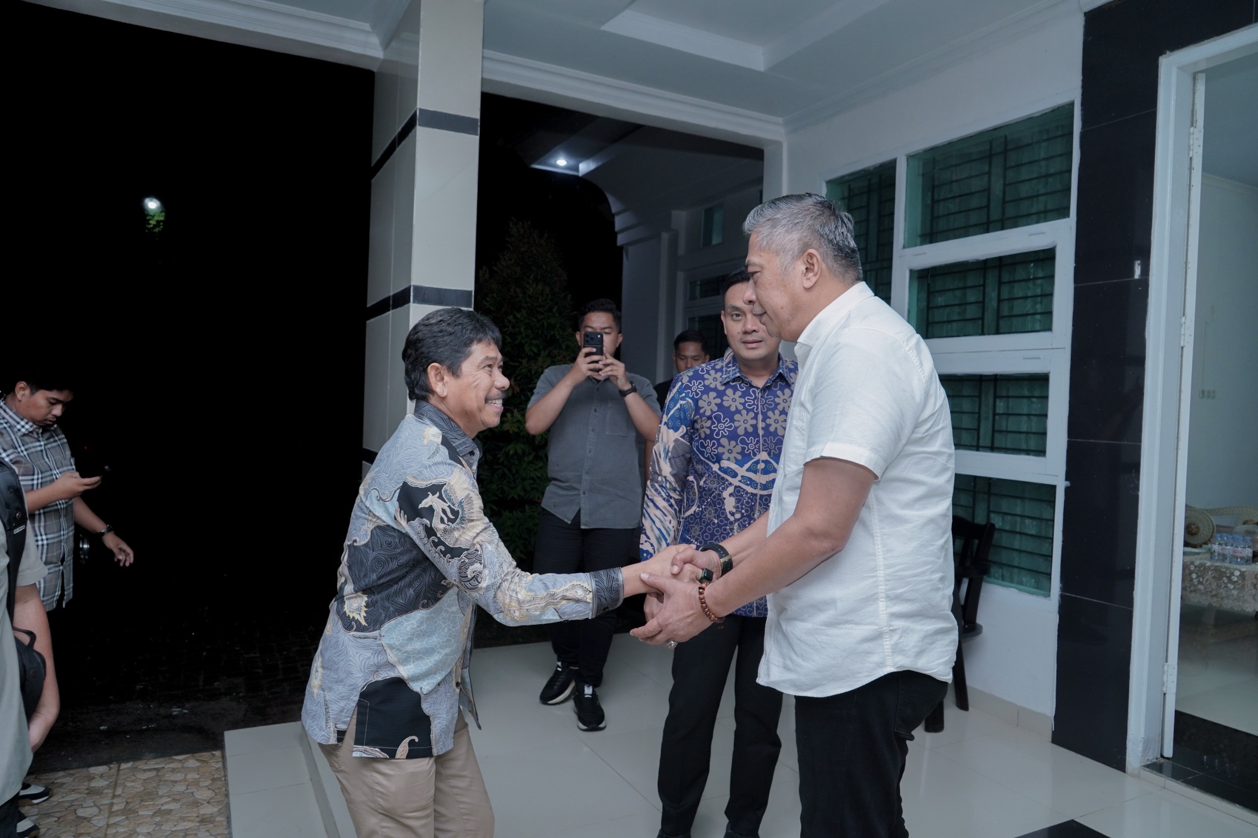 Abustan Terima Kunjungan Wabup Panajam Paser Utara, Bahas Penguatan Sinergi Antar Daerah