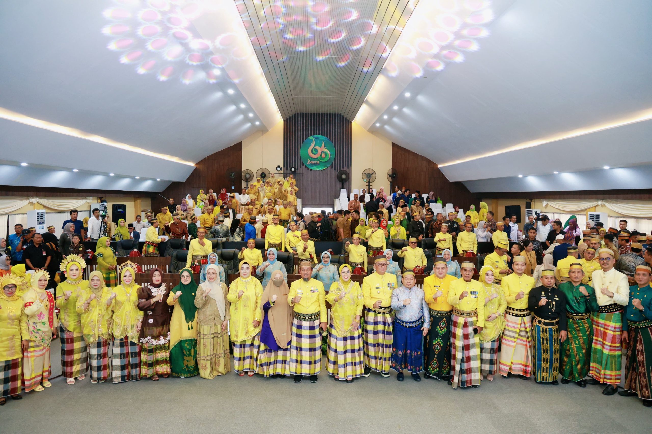 Puncak HUT ke-66 Barru Berlansung Meriah, Hadirkan Tokoh Nasional hingga Lintas Periode Kepemimpinan