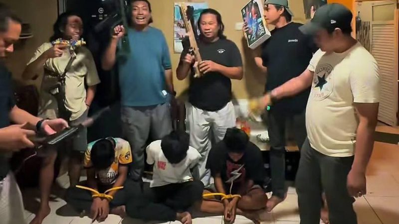 Tiga Pemuda Dibekuk Resmob Polres Parepare, Puluhan Senjata Mainan Dicuri dari Mobil Warga