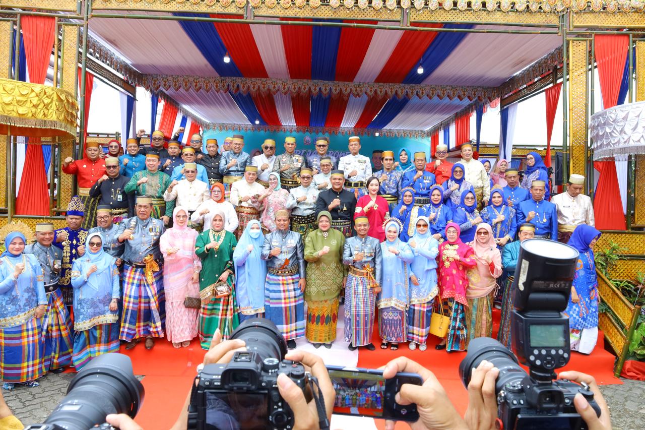 Kapolda Sulsel Hadiri Prosesi Adat Mattompang Arajang, Wujud Dukungan Pelestarian Budaya di Hari Jadi Bone ke-696