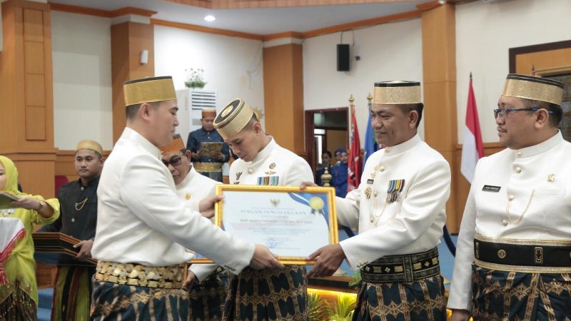 HUT ke 66 Pangkep, Kapolres Terima Penghargaan Dedikasi Akselerasi Pembangunan