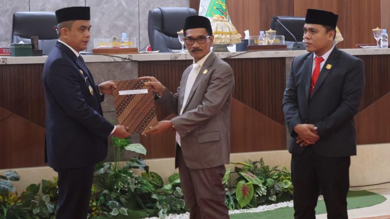 DPRD Pinrang Sampaikan Rekomendasi LKPJ Bupati Tahun Anggaran 2025