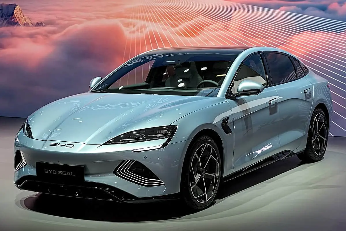 Harga Mobil Listrik BYD April 2026: Dari City Car Terjangkau hingga MPV Premium