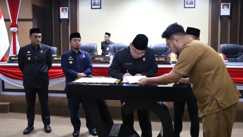 Pemkot Parepare dan DPRD Perkuat Regulasi Industri dan Olahraga Melalui Persetujuan Dua Ranperda