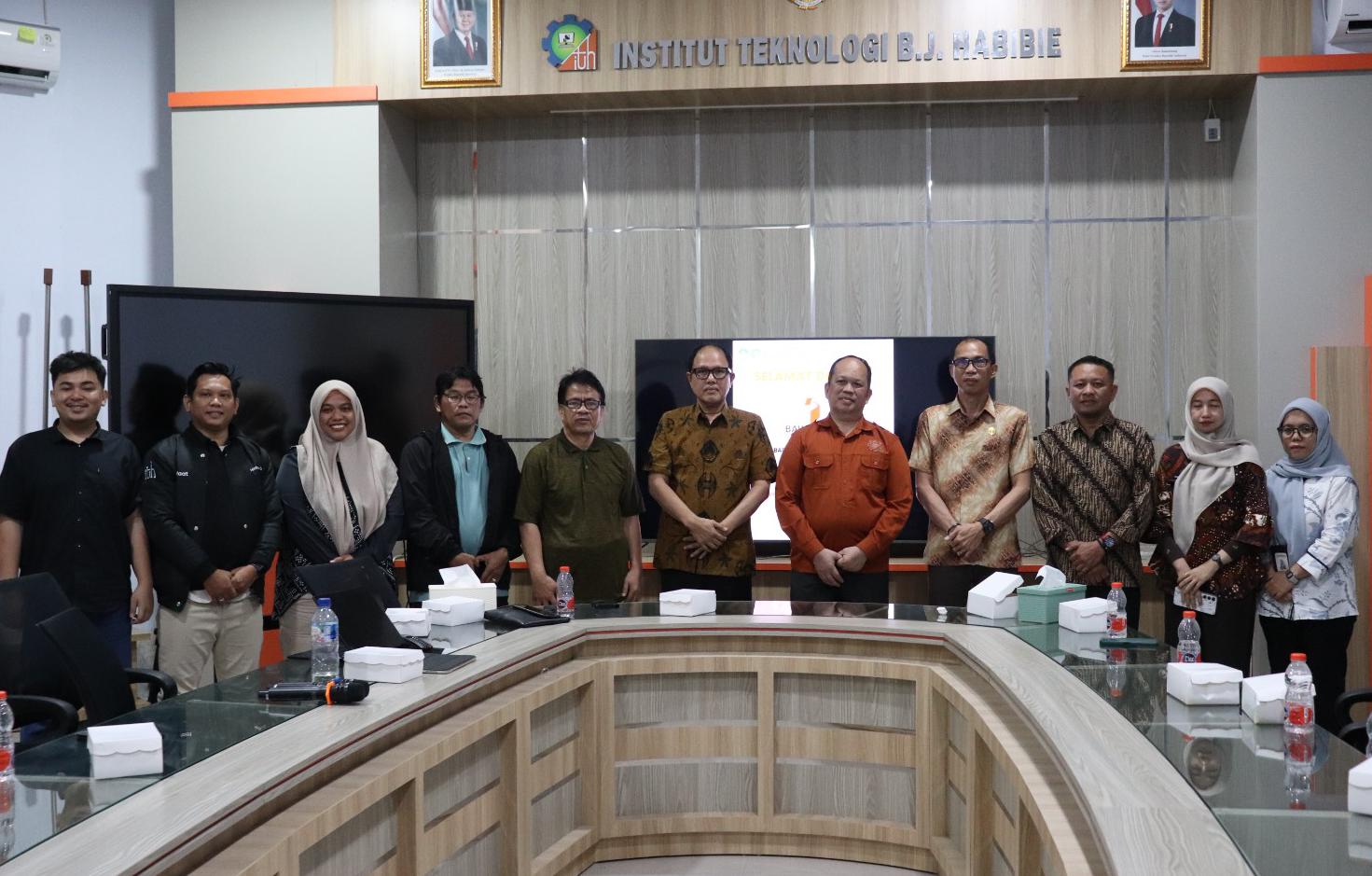 Bawaslu Parepare Kolaborasi dengan ITH, Dorong Pendidikan Politik dan Pengawasan Partisipatif Mahasiswa