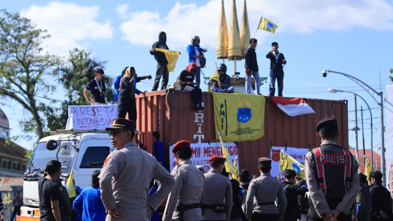 Polres Barru Amankan Aksi Unjuk Rasa PMII Barru: Aspirasi Tersanpaikan Dengan Aman & Kondusif