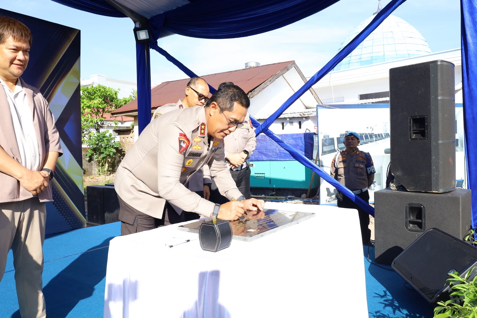 Kapolda Sulsel Letakkan Batu Pertama Pembangunan Gedung BPKB Prototype Ditlantas Polda