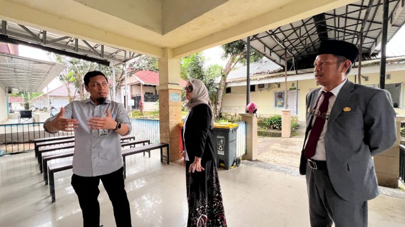Tinjau RSUD Lapatarai, Bupati Barru Tegaskan Tak Boleh Ada Pasien Beli Obat di Luar