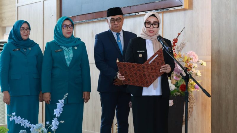 Bupati Barru Lantik Pengurus TP PKK Kecamatan dan Kelurahan se-Kabupaten Barru