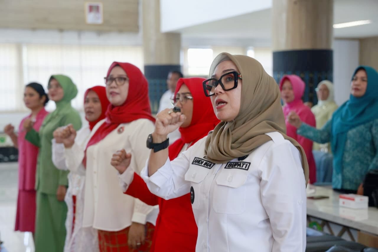 Bupati Barru Hadiri Pelantikan Pengurus PIM, Dorong Perempuan Berkontribusi Nyata untuk Daerah