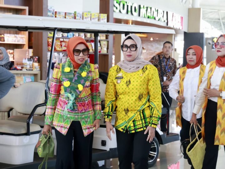 Andi Ina Sambut Kedatangan Sri Suparni Bahlil di Makassar, Awali Agenda Kunjungan Kerja ke Barru