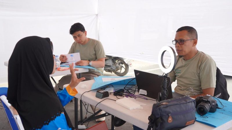 Imigrasi Parepare hadirkan PASPORIA di Car Free Day Sidrap, 46 Warga Nikmati Layanan Paspor Akhir Pekan