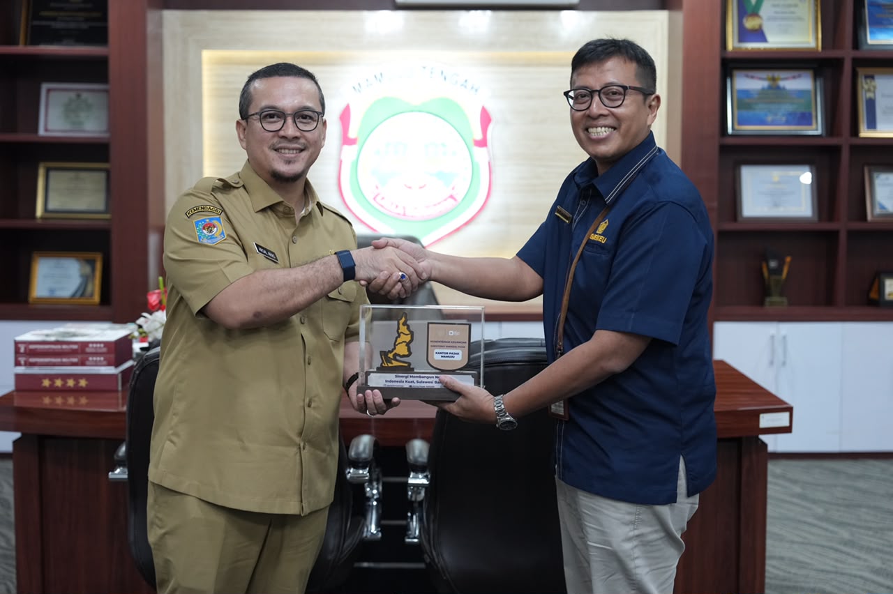 Perkuat Kolaborasi, KPP Pratama Mamuju Jalin Sinergi Penerimaan Pajak bersama Pemkab Mamuju Tengah