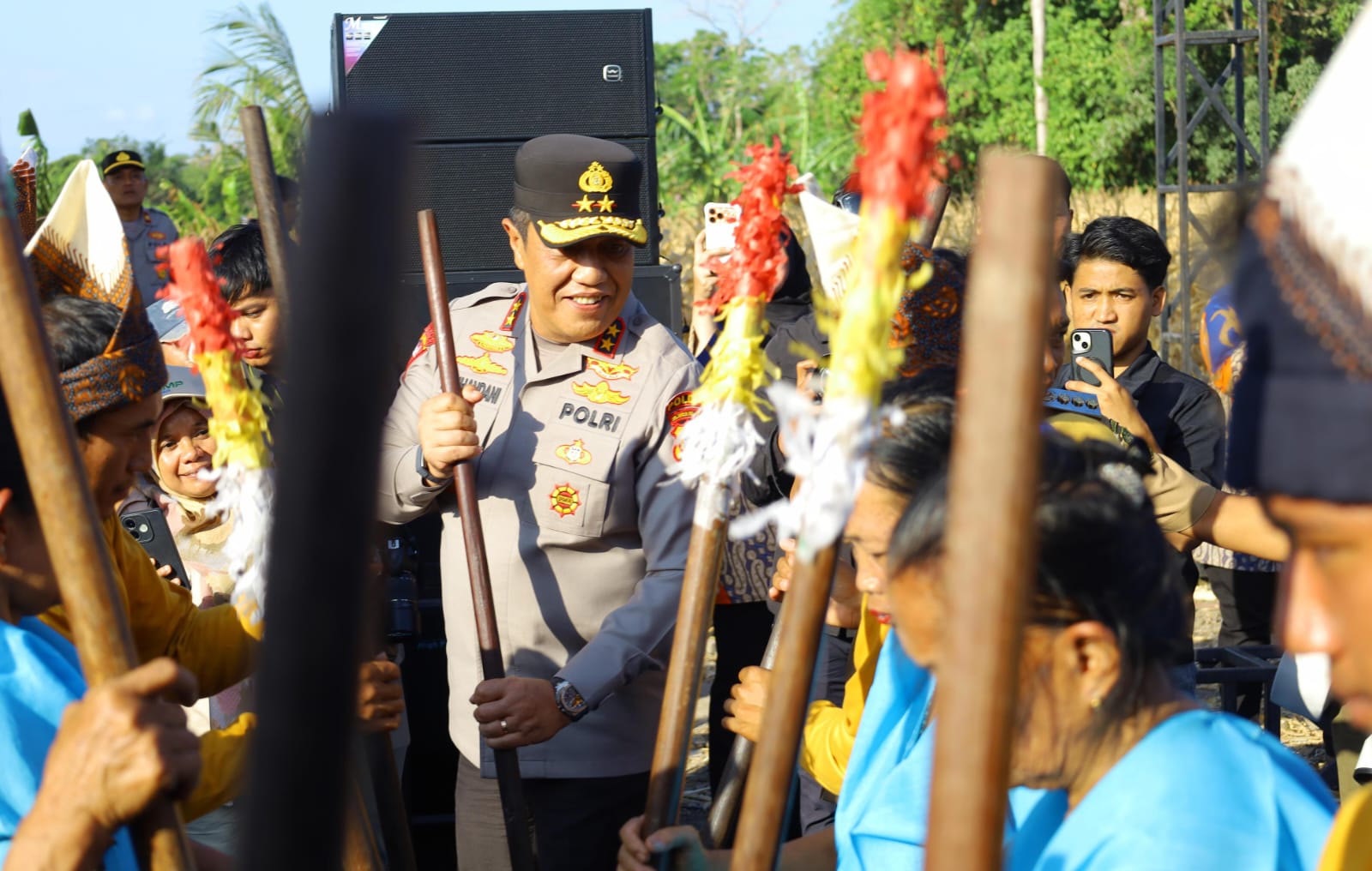 Kapolda Sulsel Hadiri Panen Raya Jagung Kuartal III di Sidrap, Dukung Swasembada Pangan Nasional