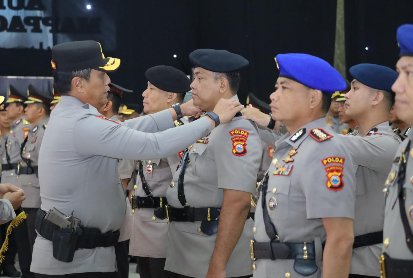 Kapolda Sulsel Pimpin Sertijab Pejabat Utama dan Kapolres Jajaran serta Lantik Karolog dan Kapolresta Gowa