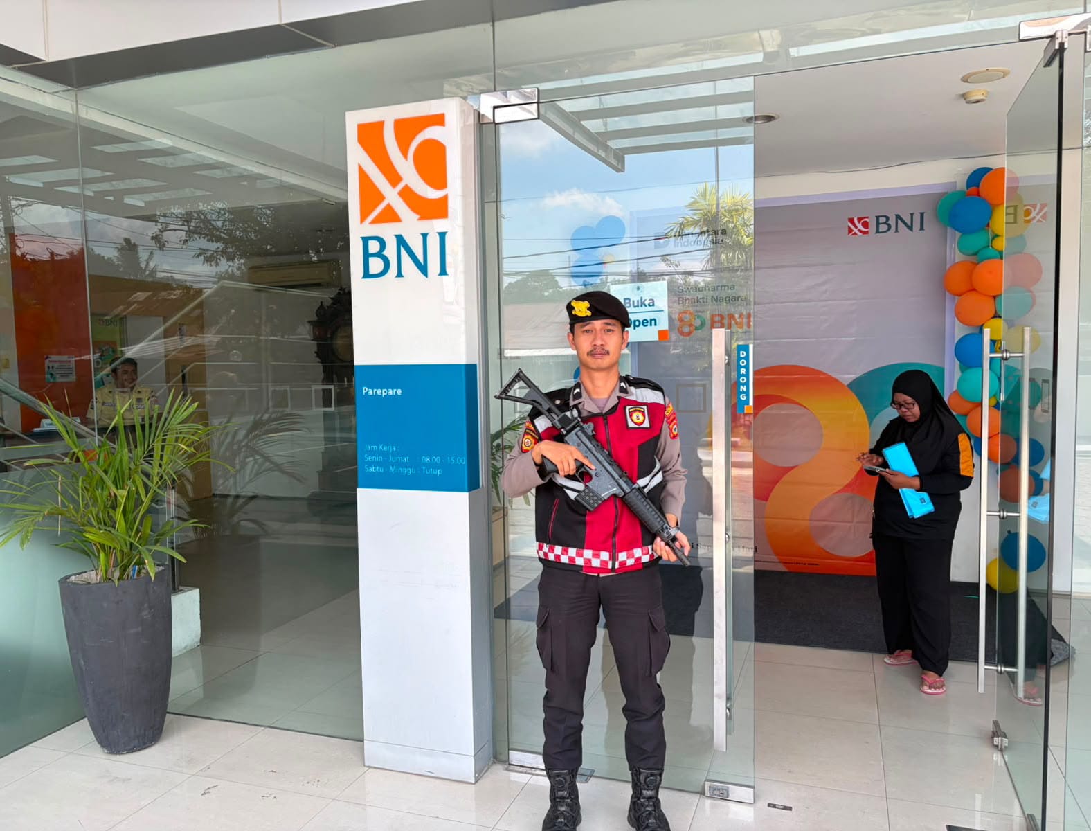 Sat Samapta Polres Parepare Lakukan Pengamanan di Sejumlah Bank