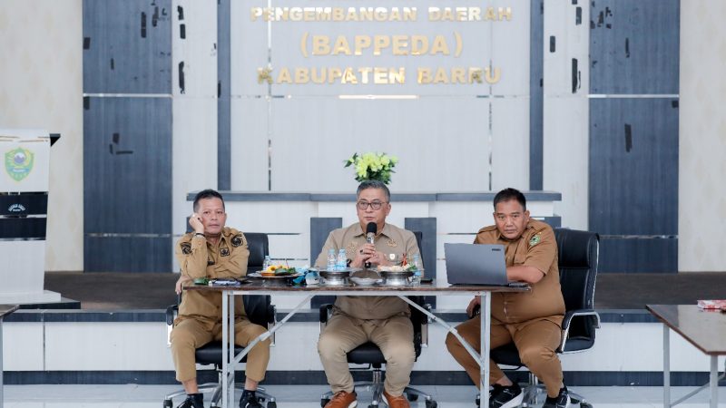 Wabup Barru Pimpin Monev Program Ekonomi Berkecukupan, Dorong Kemandirian Masyarakat