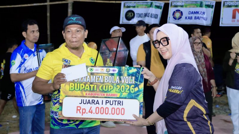 Tutup Bupati Cup 2026, Bupati Barru Targetkan Atlet Voli Bersinar di Porprov Sulsel