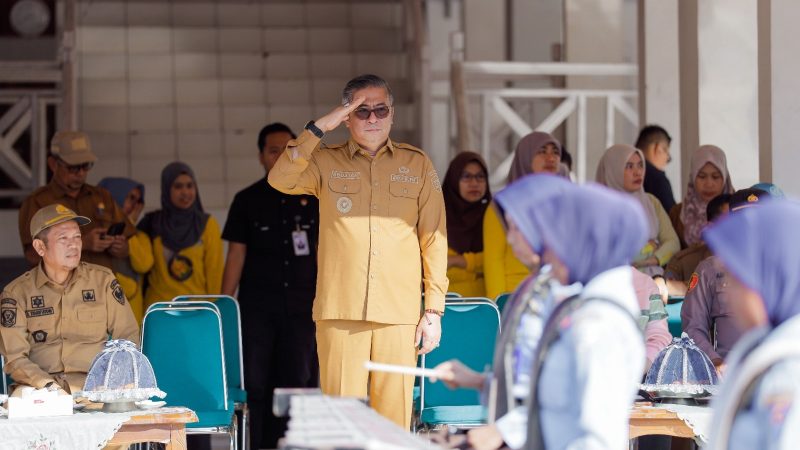 Gerak Jalan HUT ke-81 RI Semarak, Pelajar Barru Tampilkan Kreativitas dan Semangat Perjuangan