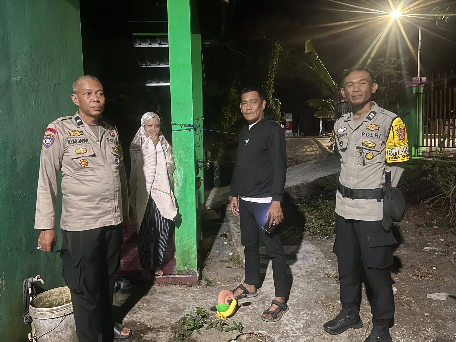 Polsek Tanete Rilau Respons Cepat Tangani Kebakaran Lahan, Warga Diimbau Tidak Membakar Sampah Sembarangan