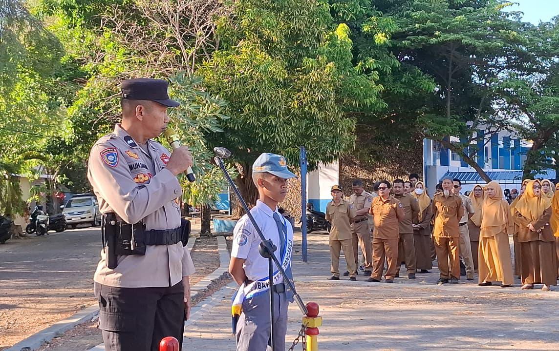 Police Goes To School, Sat Binmas Polres Parepare Ajak Pelajar SMKN 2 Perkuat Disiplin
