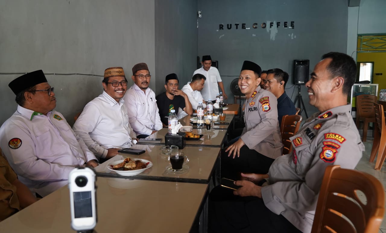 Perkuat Sinergi, Kapolres Parepare Silaturahmi dengan Ketua MUI