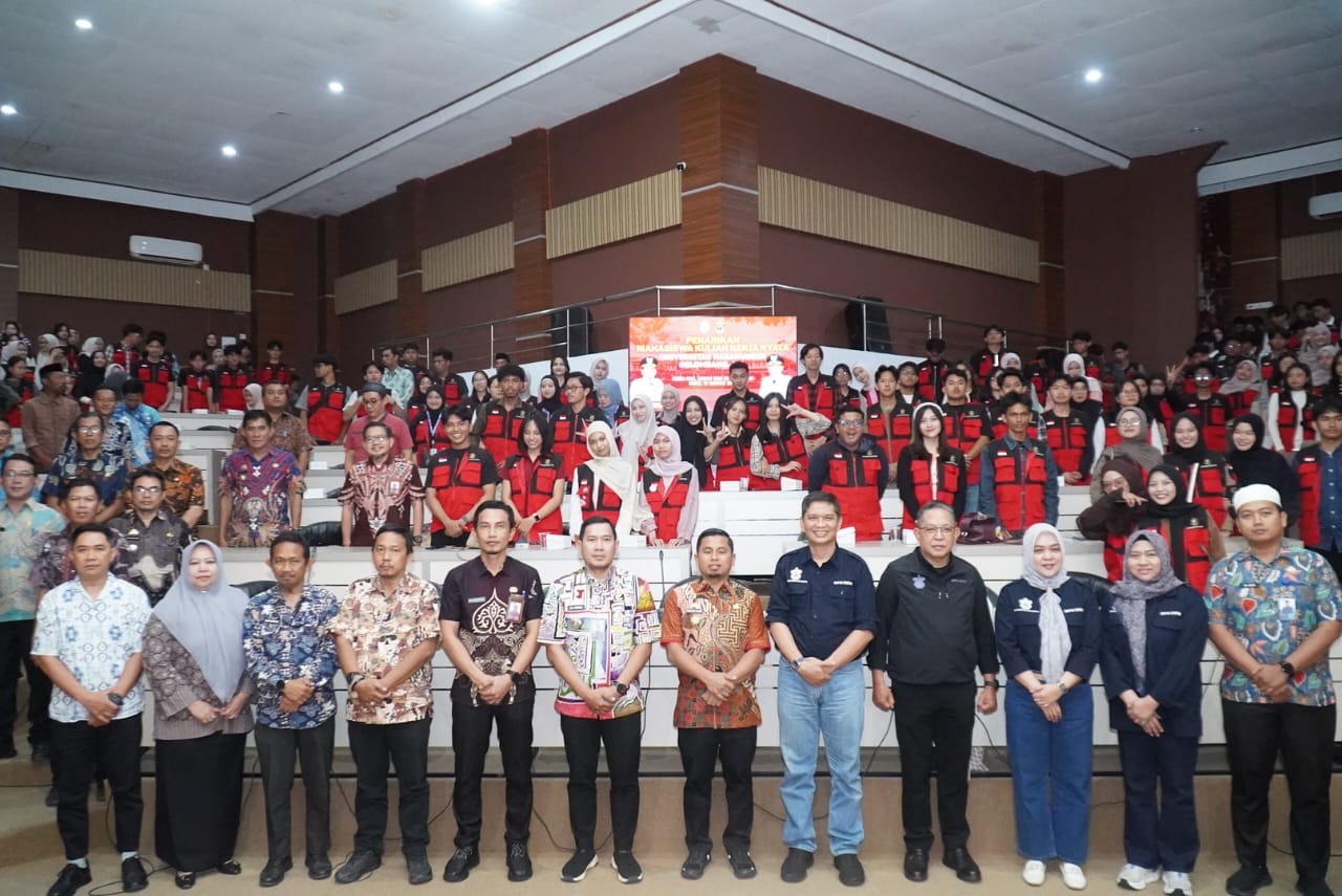 44 Hari Mengabdi di Parepare, Tasming Hamid Puji Kontribusi Mahasiswa KKN Unhas