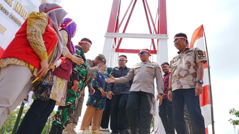 Wakapolda Sulsel Resmikan Jembatan di Dusun Bulu, Wujud Nyata Polri Hadir Berikan Manfaat bagi Masyarakat