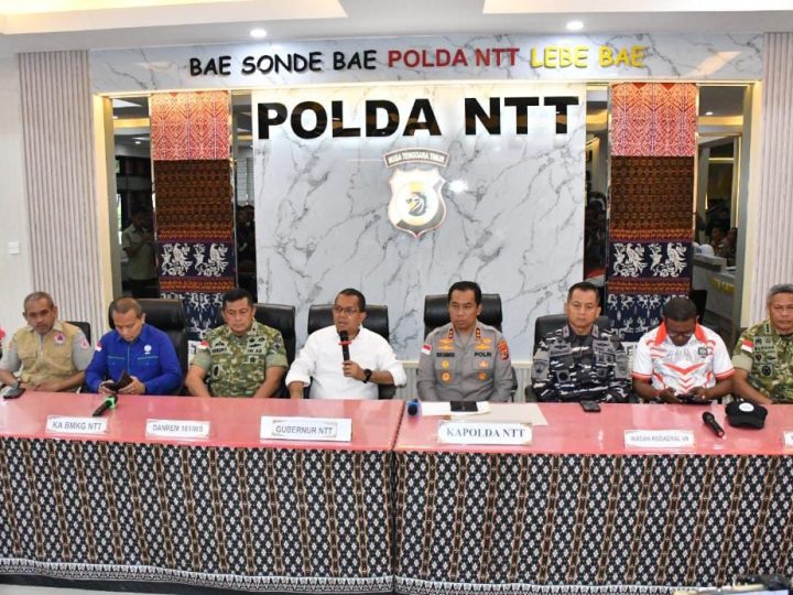Pasca Gempa M7,7, Polres Sikka Bergerak Cepat Tangani Dampak dan Evakuasi Korban