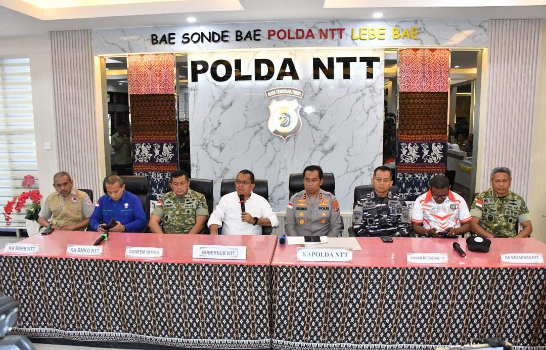 Pasca Gempa M7,7, Polres Sikka Bergerak Cepat Tangani Dampak dan Evakuasi Korban