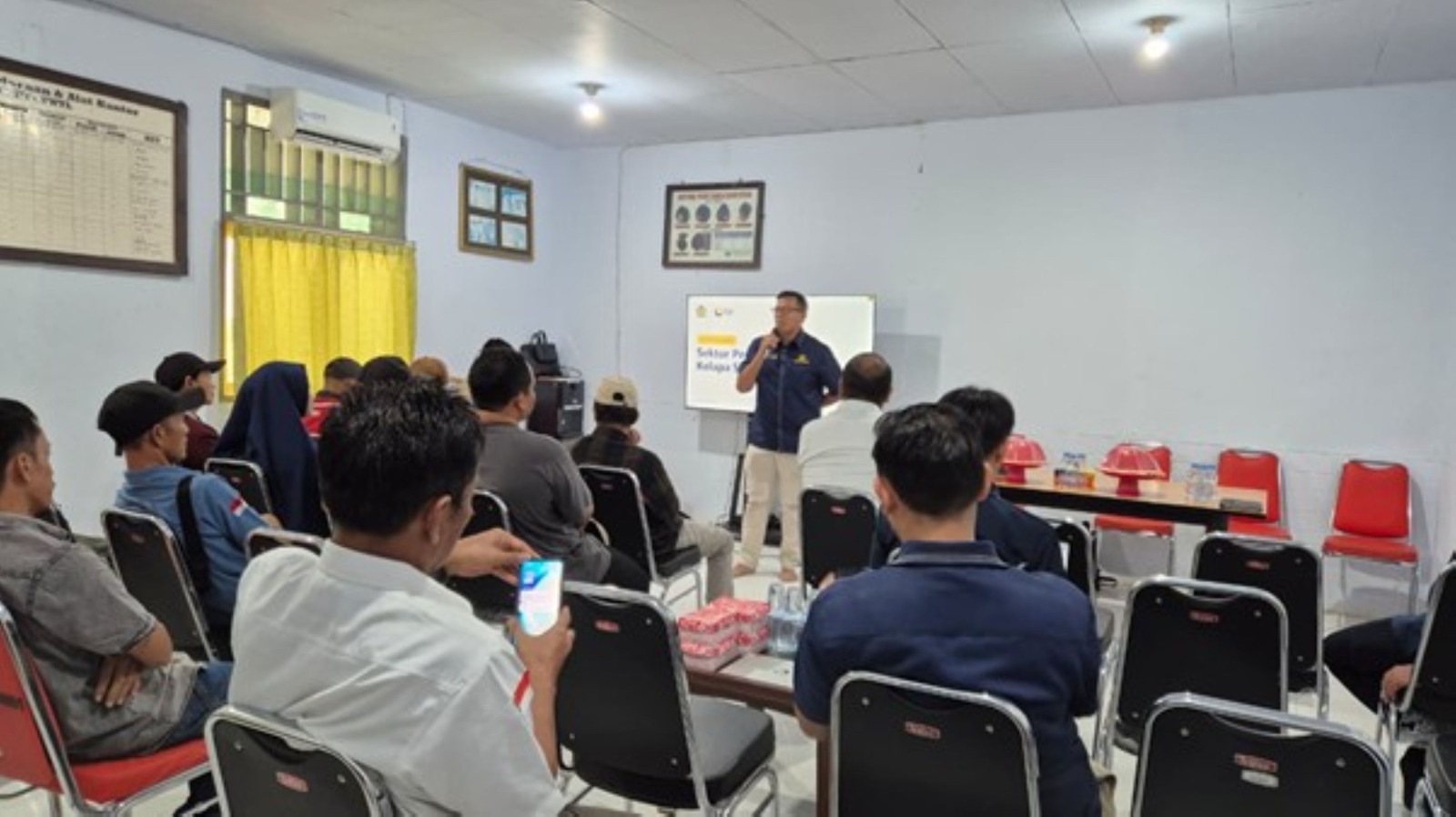 Pengawasan bersama KPP Pratama Mamuju dengan Kelompok Tani Mitra PT Unggul Widya Teknologi Lestari