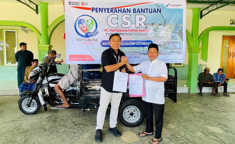 Pertamina Sulawesi Perkuat Pengelolaan Sampah di Kolaka melalui Bantuan Motor Tiga Roda
