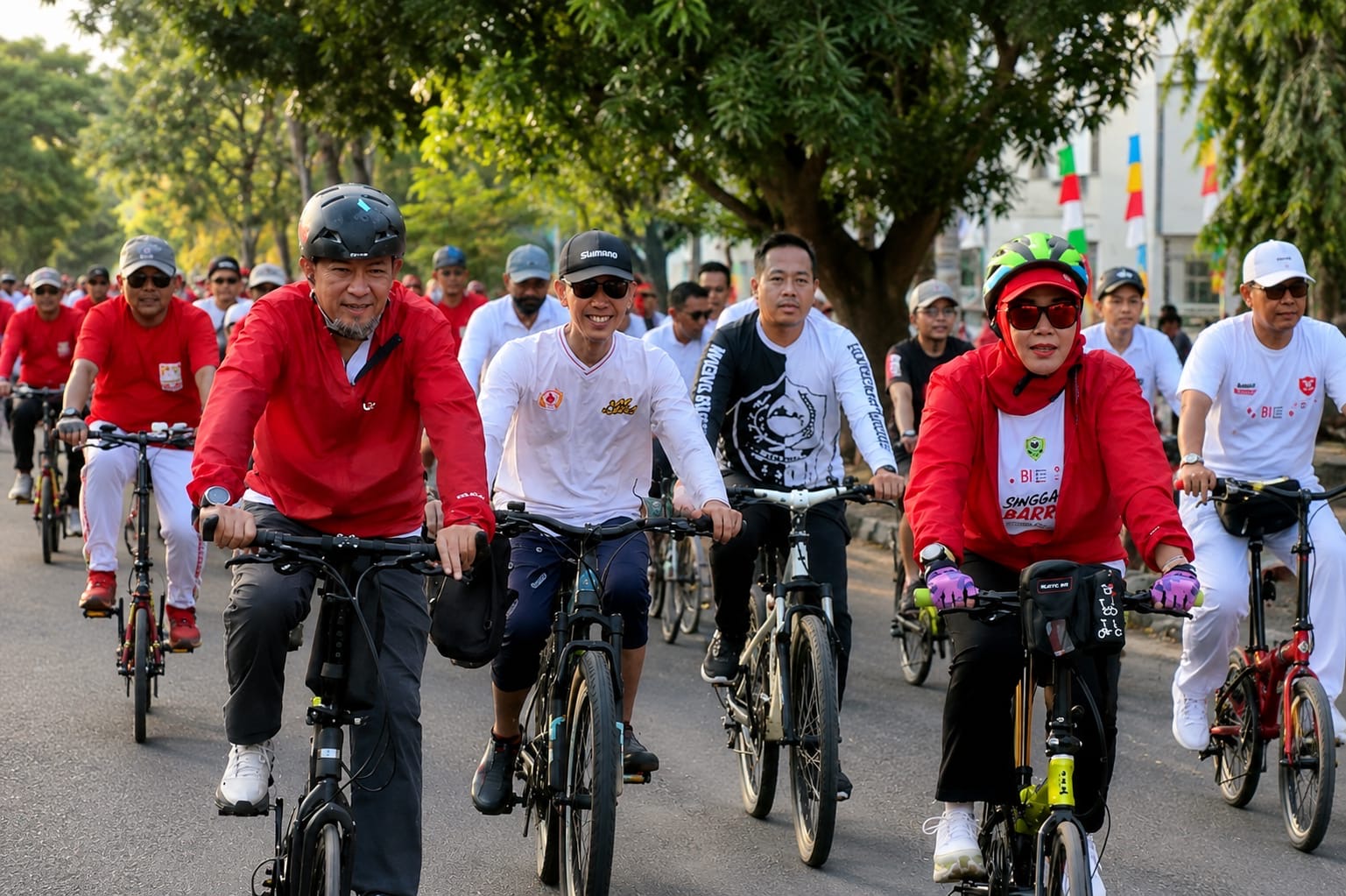 Pimpin Sepeda Santai HUT ke-81 RI, Andi Ina Tekankan Kebersamaan Kunci Kemajuan Barru