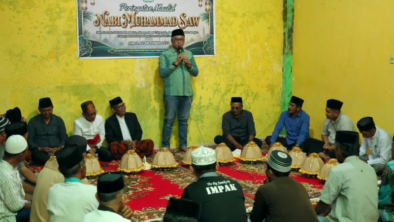 Hadiri Maulid di PS Nur Ilham, Abustan Tegaskan Kecintaan Nabi Bukan Hanya Seremonial, Tapi Perbaikan Perilaku
