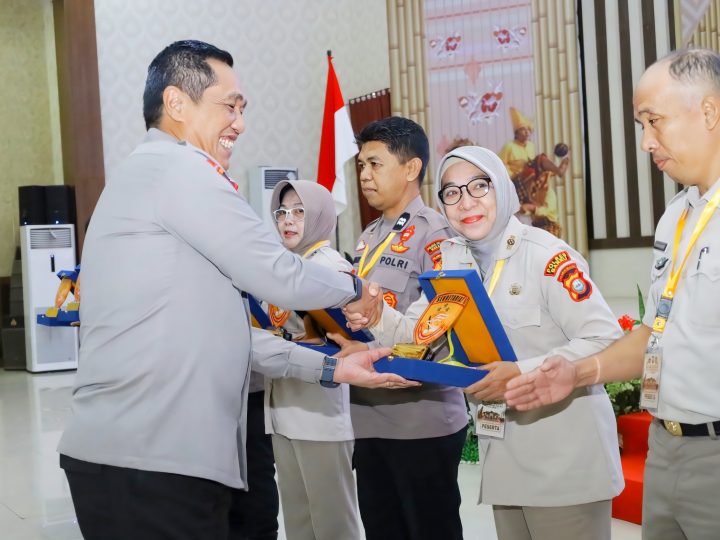 Kasium Polres Barru Raih Penghargaan Peringkat II Pengguna ASTINA dalam Rakernis Setum Polda Sulsel