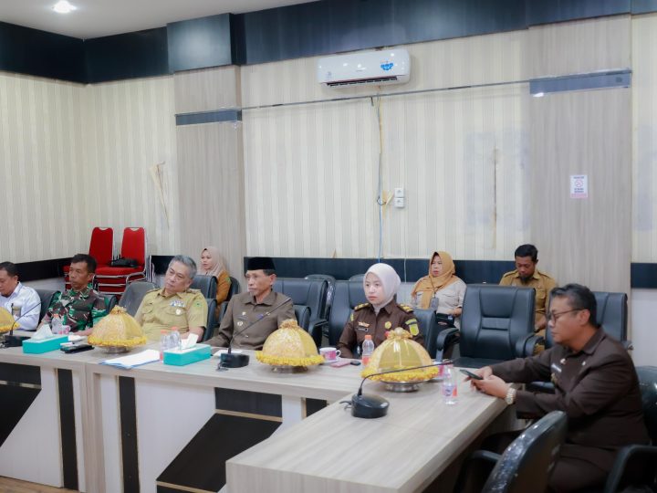 Wakil Bupati Barru Ikuti Rapat Monev Pengawasan Penyaluran BBM Bersubsidi Dipimpin Gubernur Sulsel