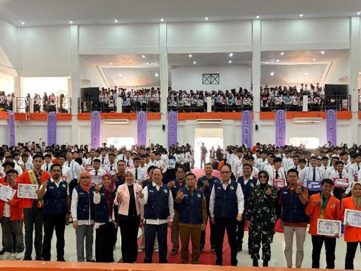 Tasming Hamid Ajak Mahasiswa Baru ITH Jadi Generasi Inovatif dan Berikan Manfaat bagi Masyarakat
