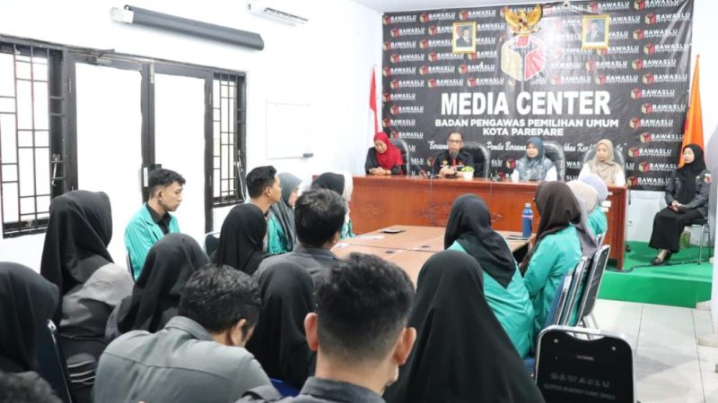 Bawaslu Parepare Sambut 11 Mahasiswa PPL IAIN, Jadi Ruang Belajar Kepemiluan