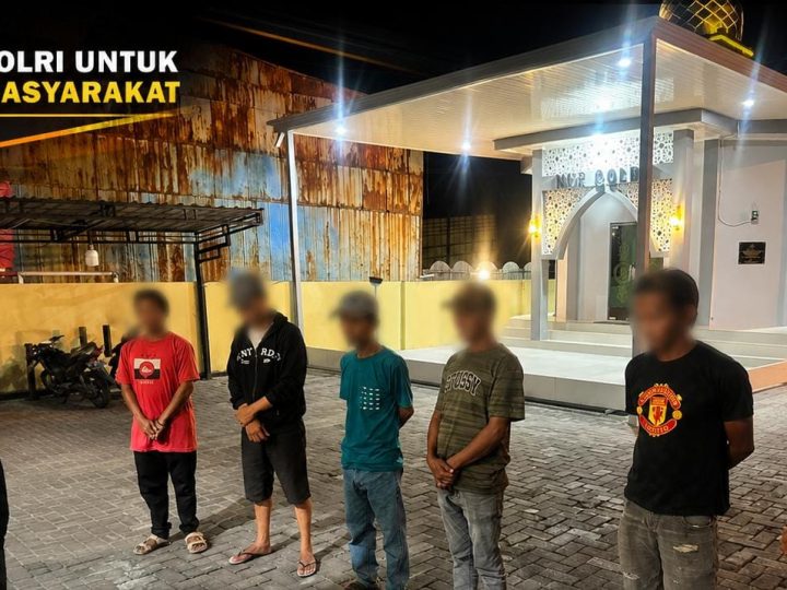 Polres Parepare Tertibkan Calo Tiket di Pelabuhan Nusantara, Tujuh Orang Didata