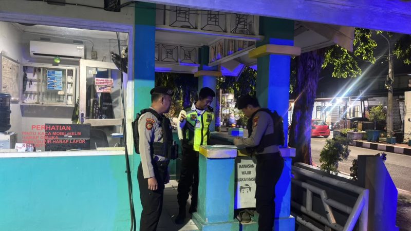 Sisir 6 Titik Rawan Hingga Pemukiman, Sat Samapta Polres Parepare Gencarkan Patroli Dialogis Demi Rasa Aman Warga