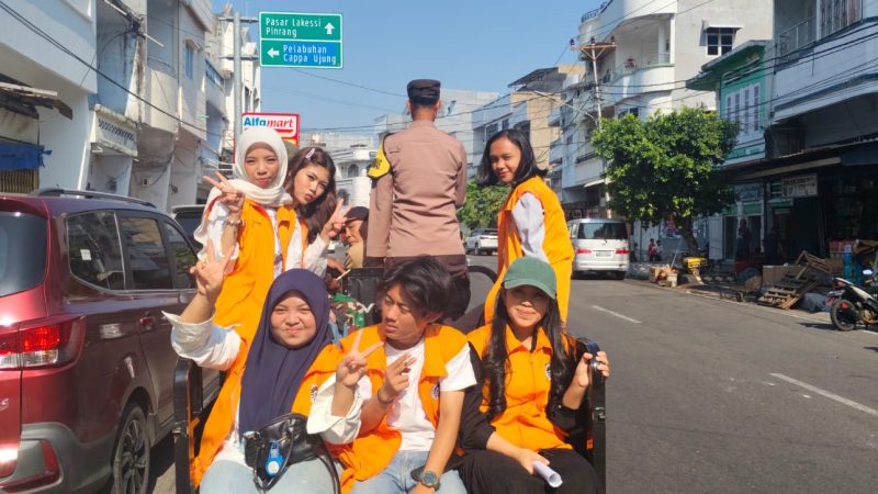 Keliling Kampung Pisang Parepare Pakai Viar 3 Roda, Aipda Abbas Sampaikan Imbauan Kebakaran