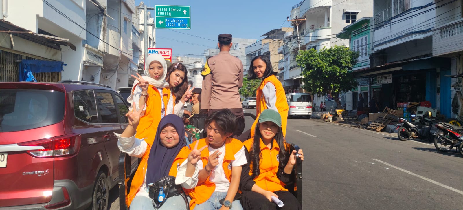 Keliling Kampung Pisang Parepare Pakai Viar 3 Roda, Aipda Abbas Sampaikan Imbauan Kebakaran