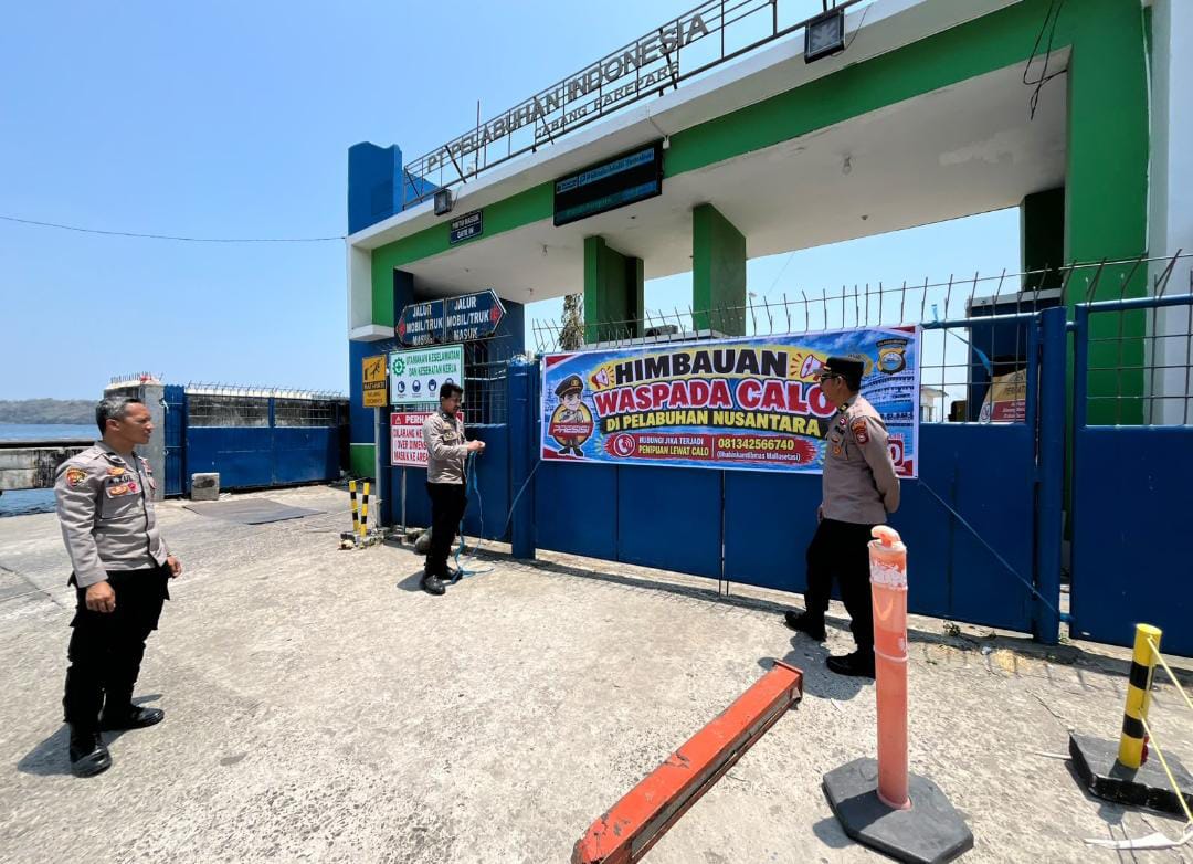 Waspada Calo di Pelabuhan Nusantara Parepare, Polsek KPN Pasang Spanduk