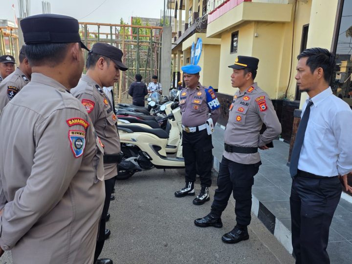 Awali Pekan Akhir September, Kapolsek Ujung Ingatkan Jajarannya Jaga Penampilan Perseorangan